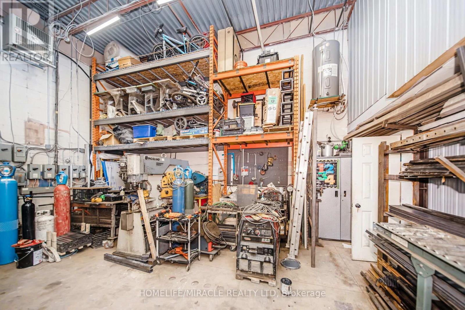 5 - 116 Orenda Road Property Photo 12