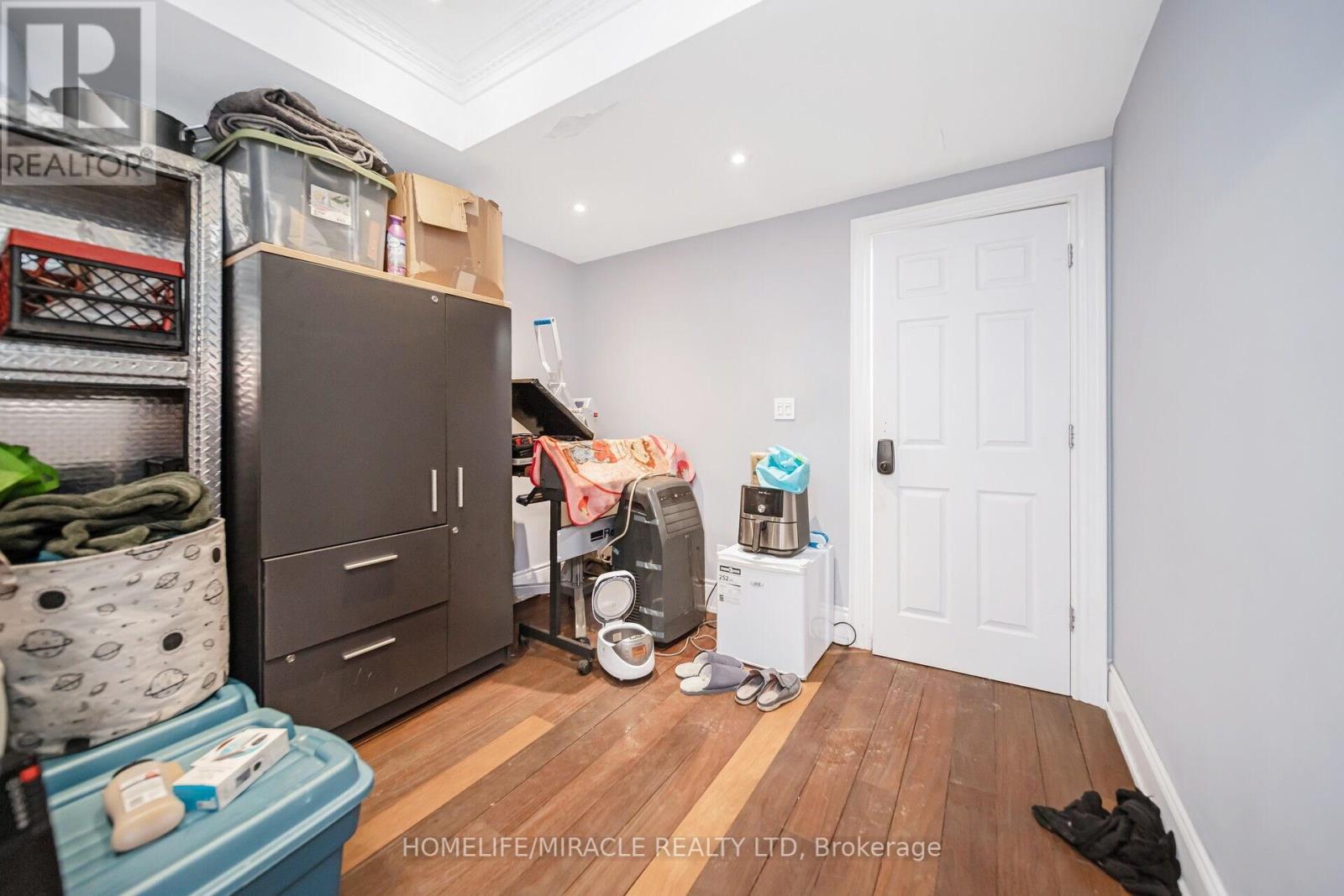 5 - 116 Orenda Road Property Photo 24
