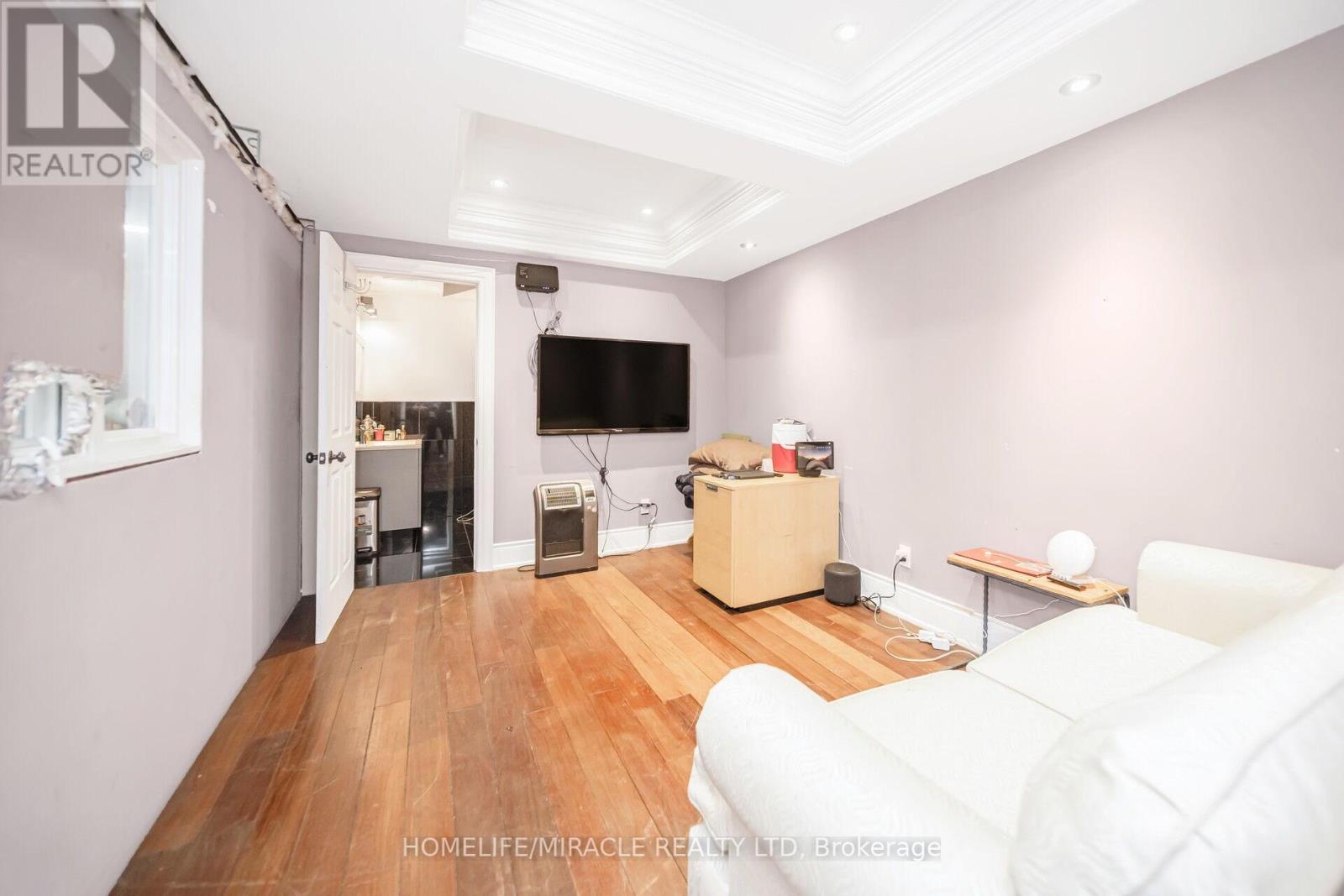 5 - 116 Orenda Road Property Photo 25