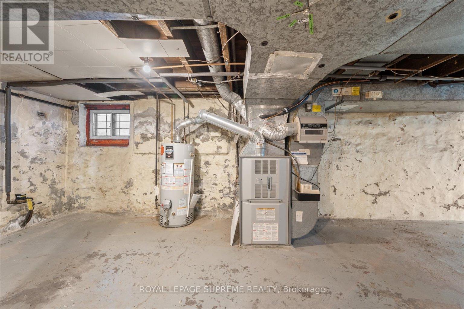1309 King Street W Property Photo 36