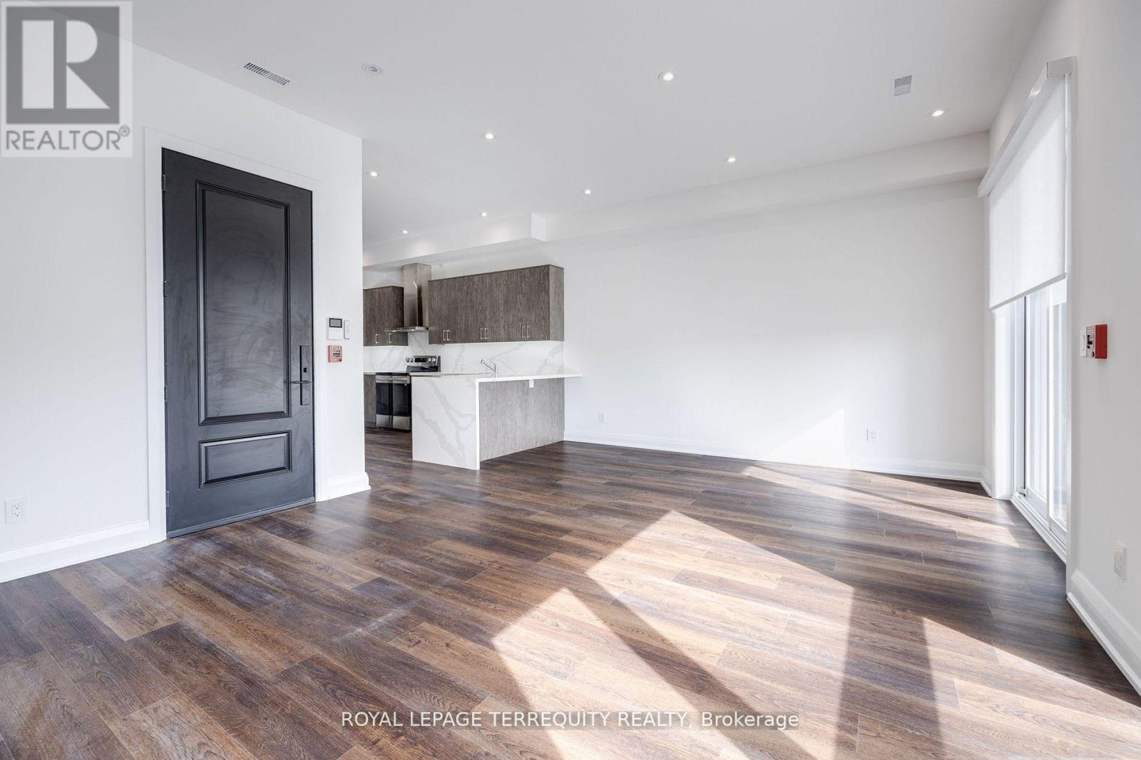 4 - 80 Holwood Avenue Property Photo 5
