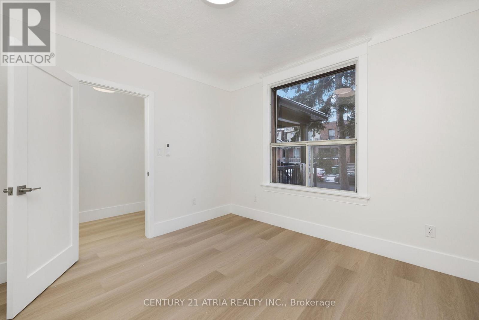Main - 451 Lansdowne Avenue Property Photo 7