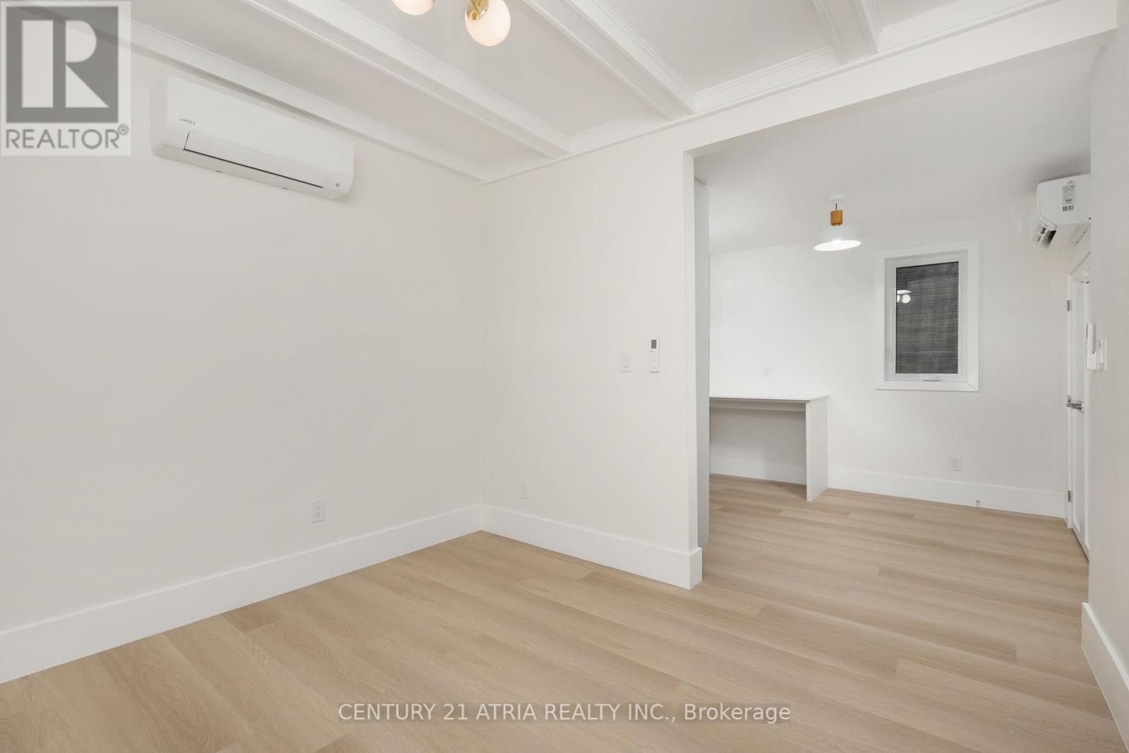 Main - 451 Lansdowne Avenue Property Photo 10