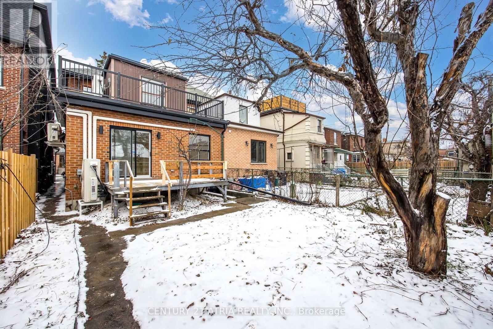 Main - 451 Lansdowne Avenue Property Photo 27