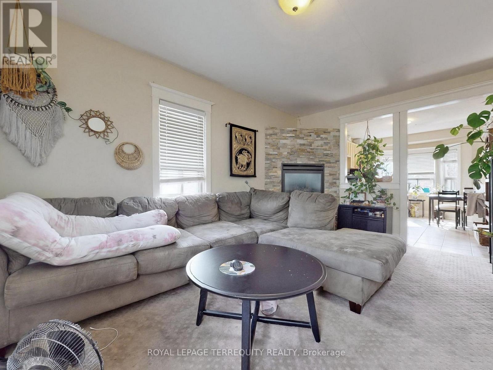 197 Park Lawn Road Property Photo 3