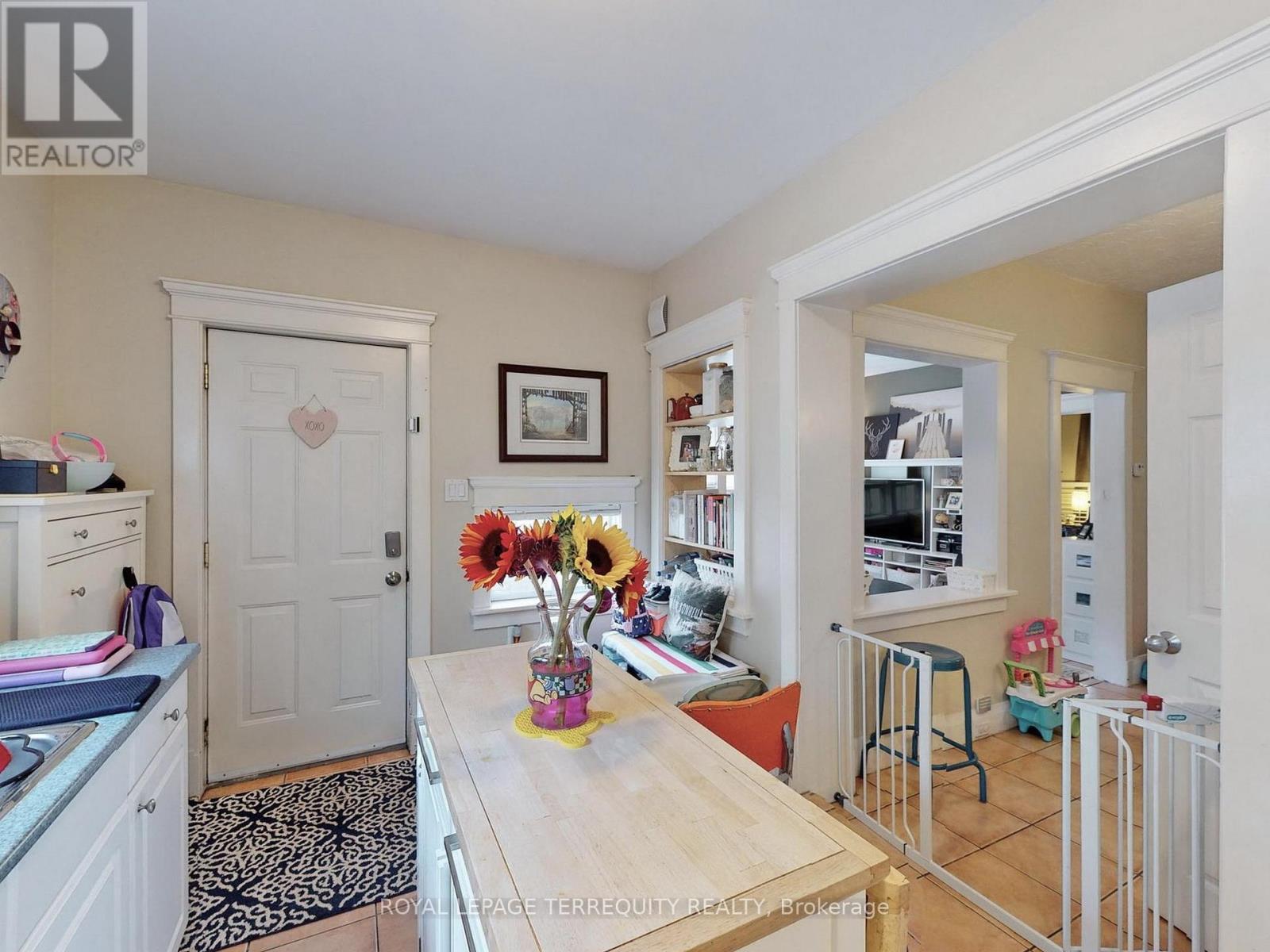 197 Park Lawn Road Property Photo 17