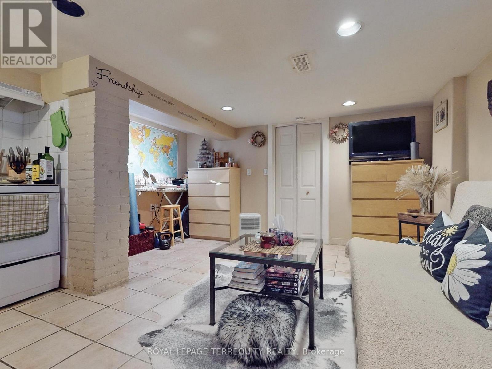 197 Park Lawn Road Property Photo 23