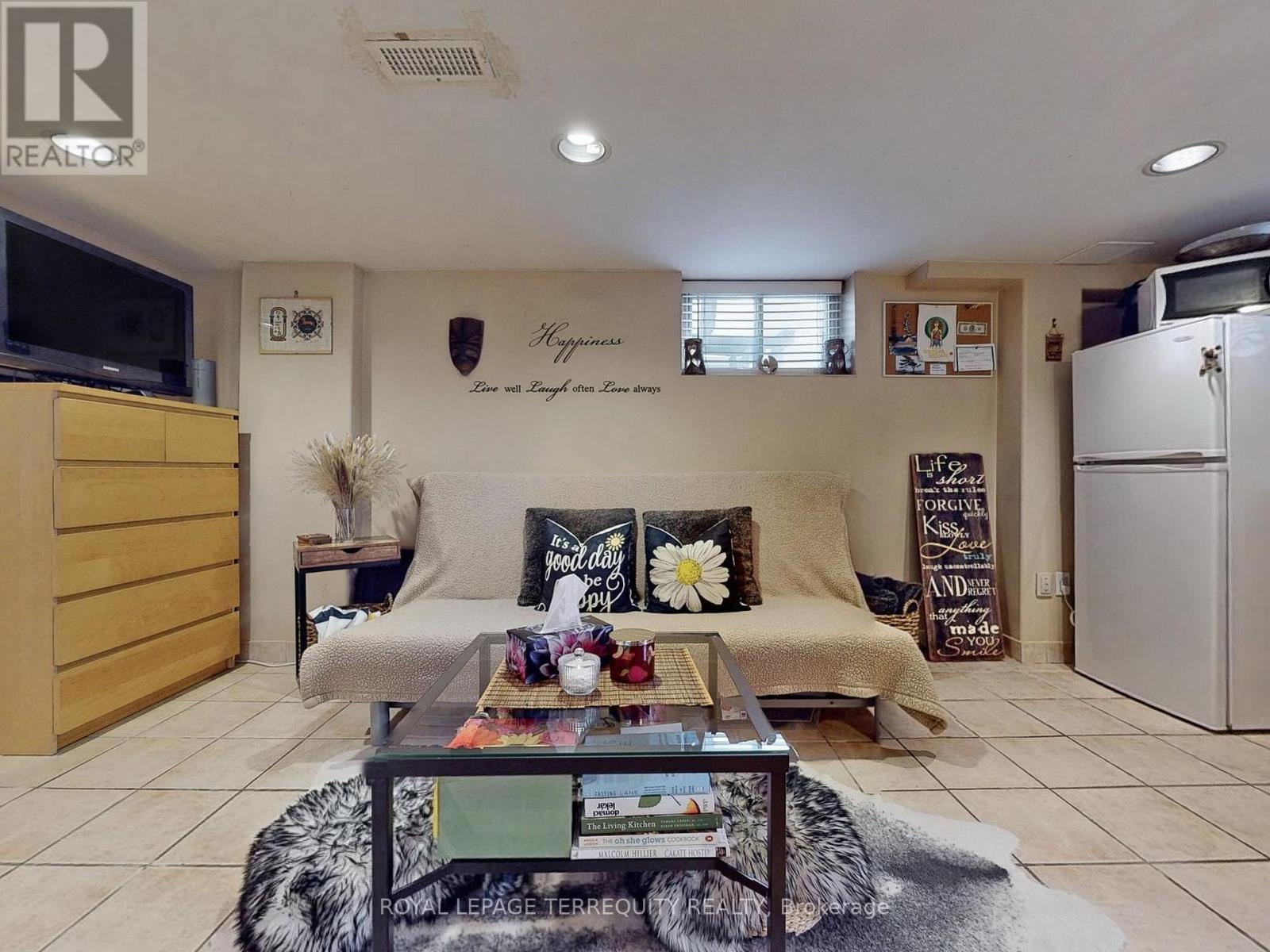 197 Park Lawn Road Property Photo 24