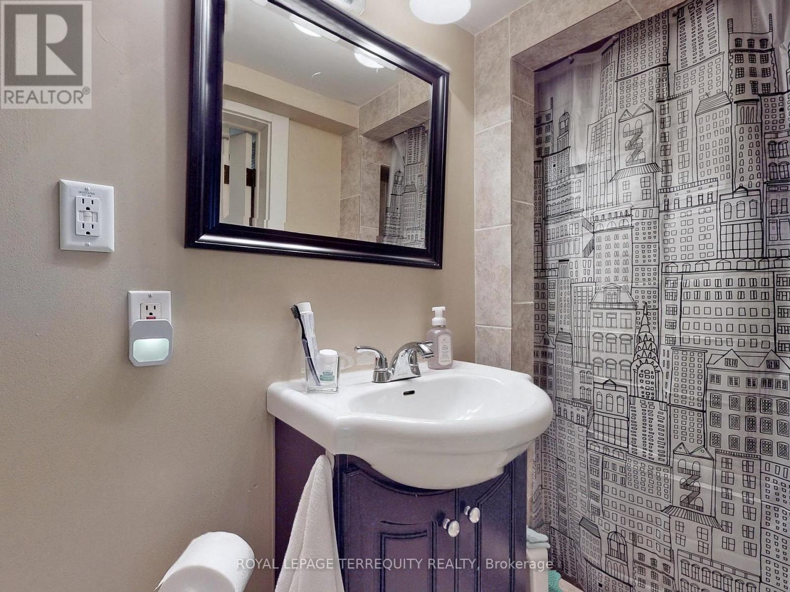 197 Park Lawn Road Property Photo 33