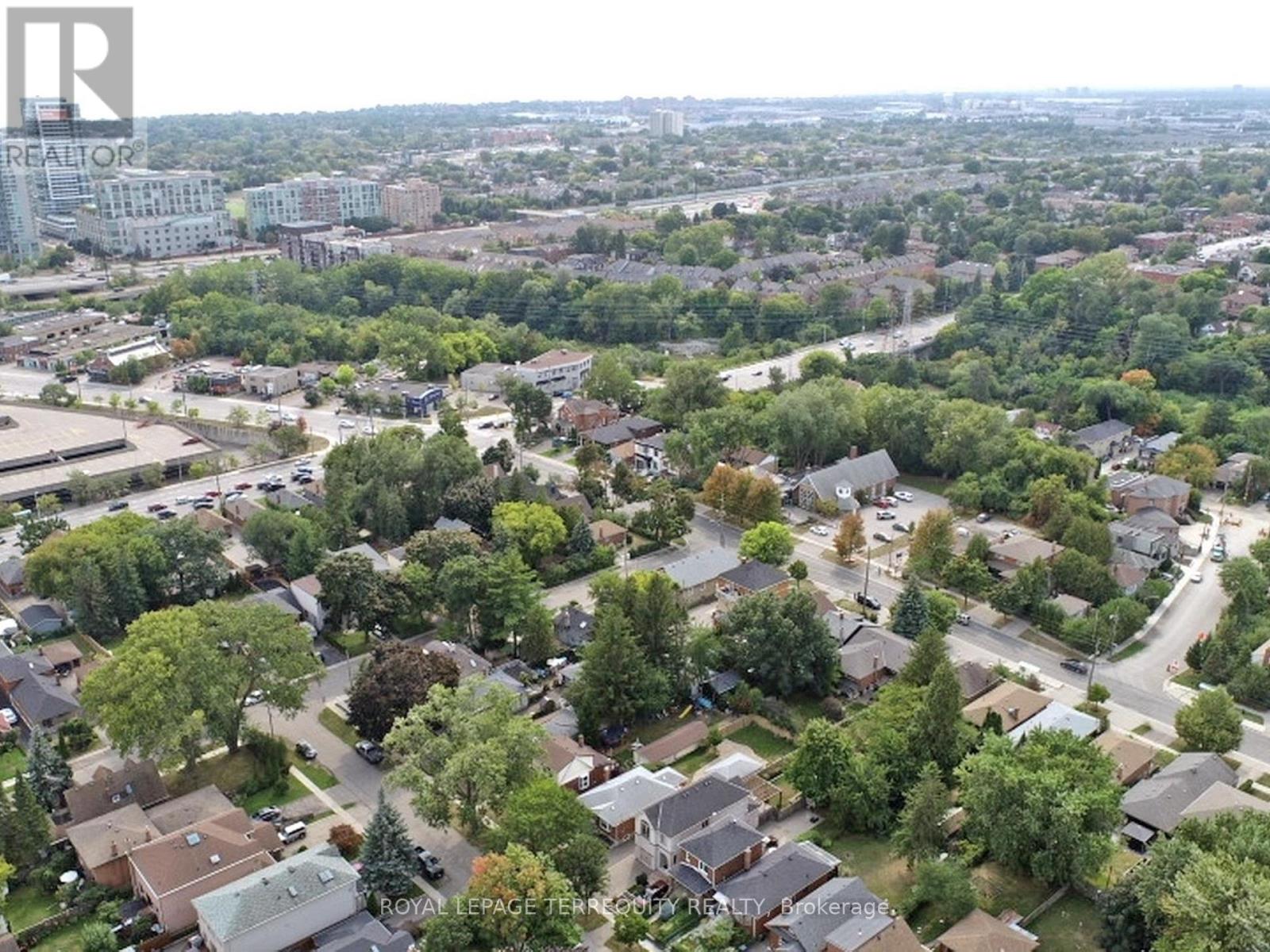 197 Park Lawn Road Property Photo 39