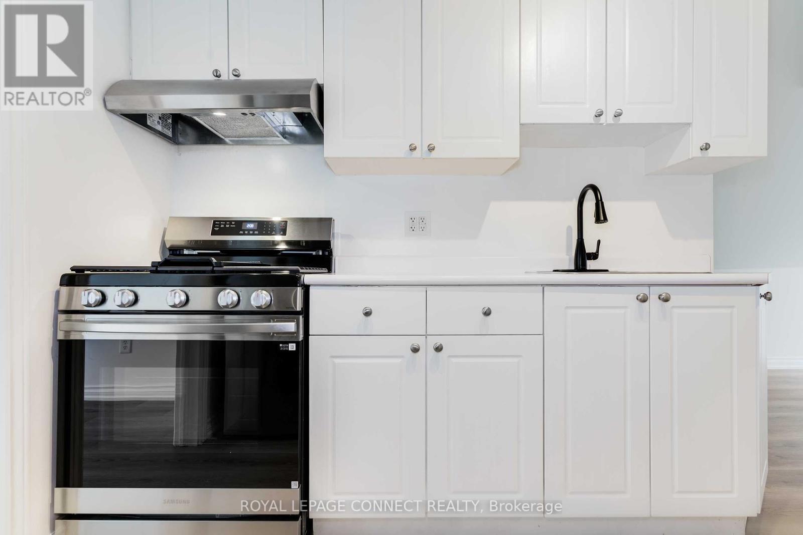307 Pacific Avenue Property Photo 23