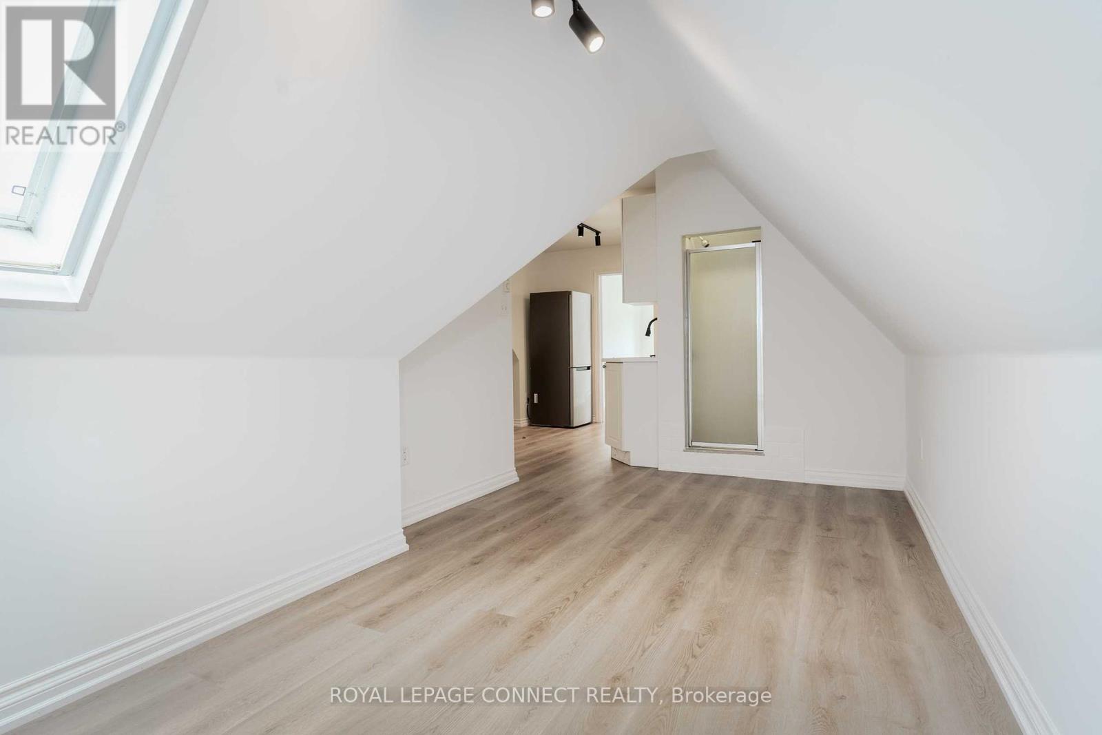 307 Pacific Avenue Property Photo 27