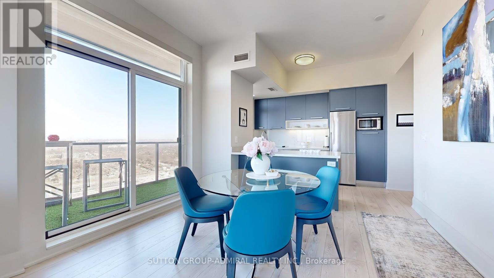 4205 - 36 Park Lawn Road Property Photo 11