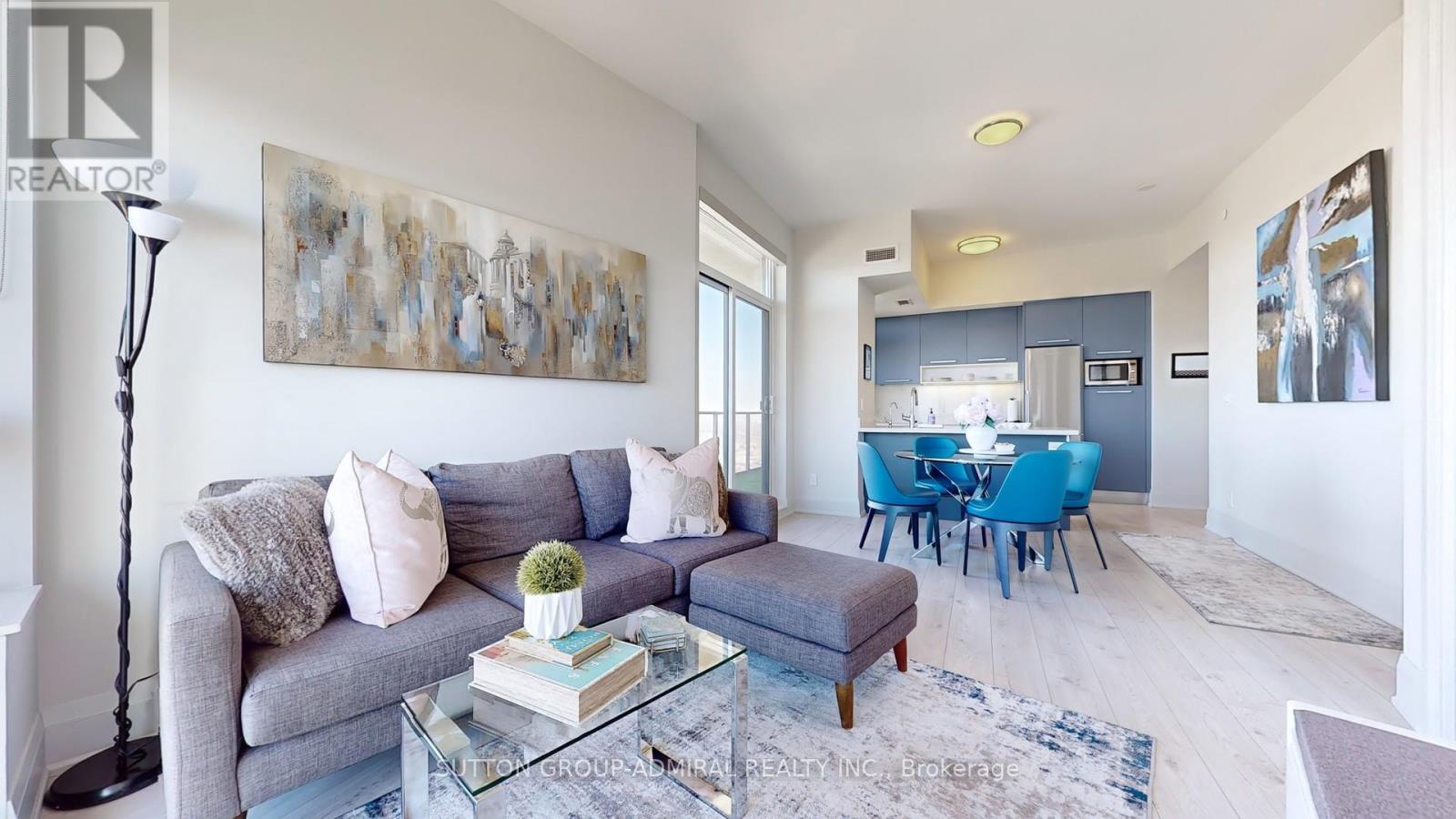 4205 - 36 Park Lawn Road Property Photo 15