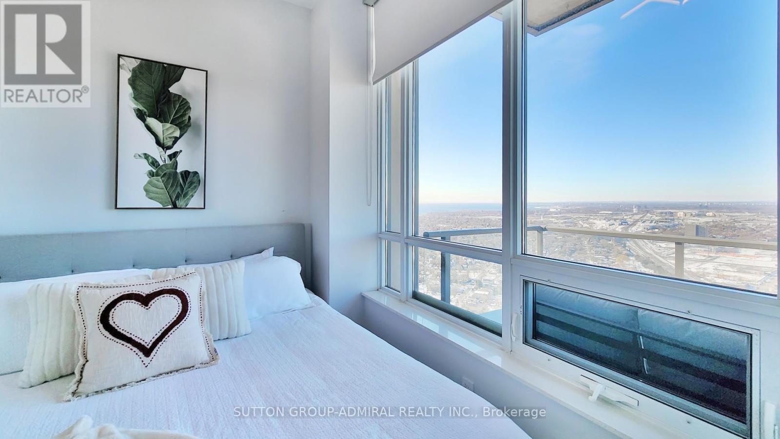 4205 - 36 Park Lawn Road Property Photo 20