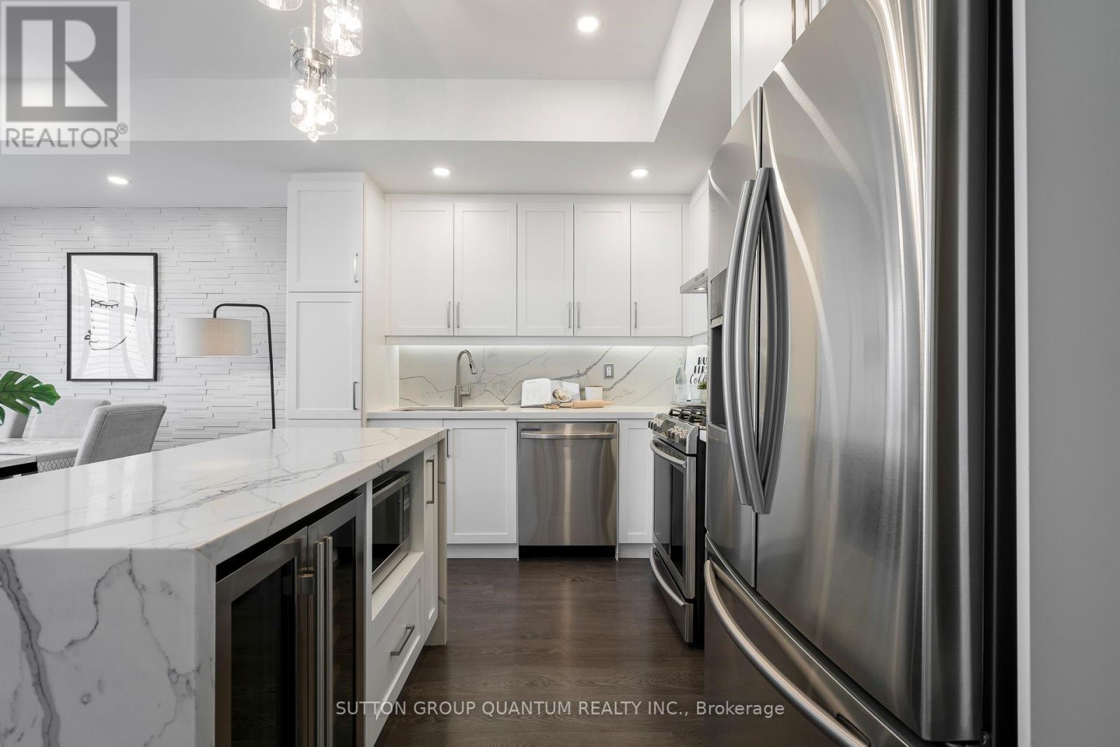 15 - 145 Long Branch Avenue Property Photo 16