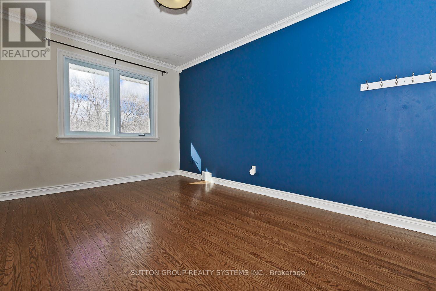 1606 Crediton Parkway E Property Photo 30