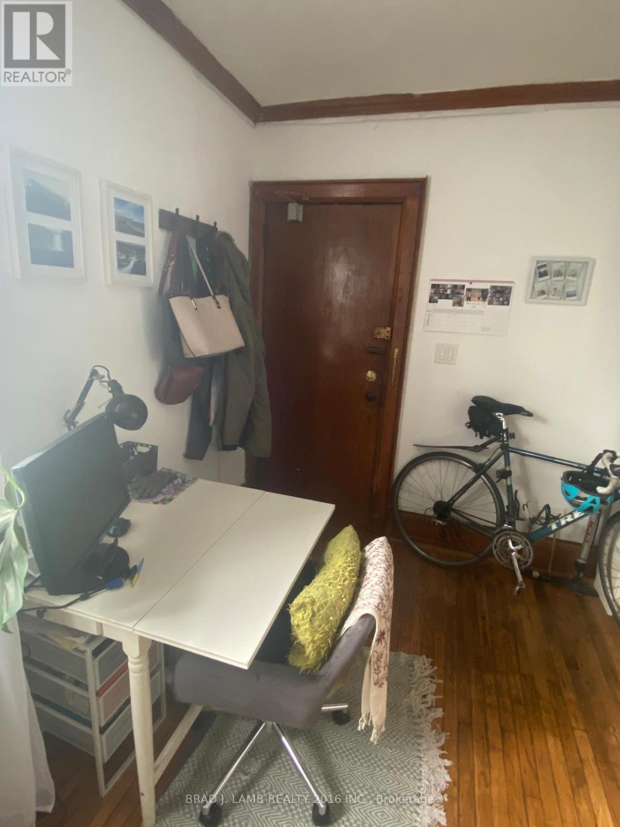 3 - 28 Springhurst Avenue Property Photo 2
