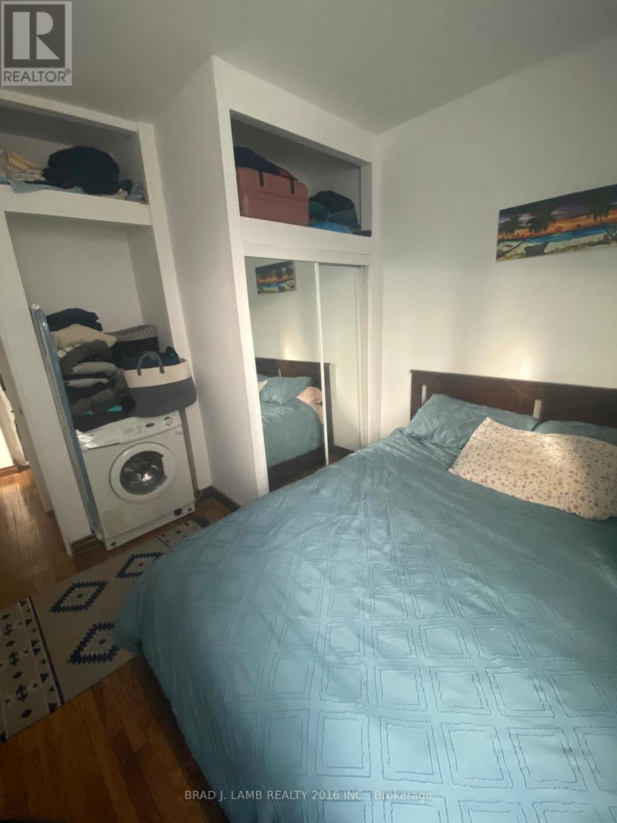 3 - 28 Springhurst Avenue Property Photo 7