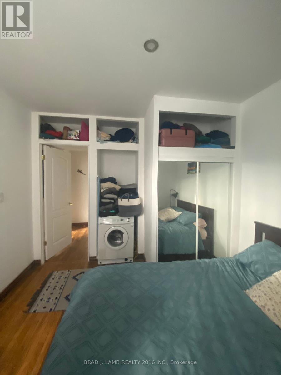 3 - 28 Springhurst Avenue Property Photo 8