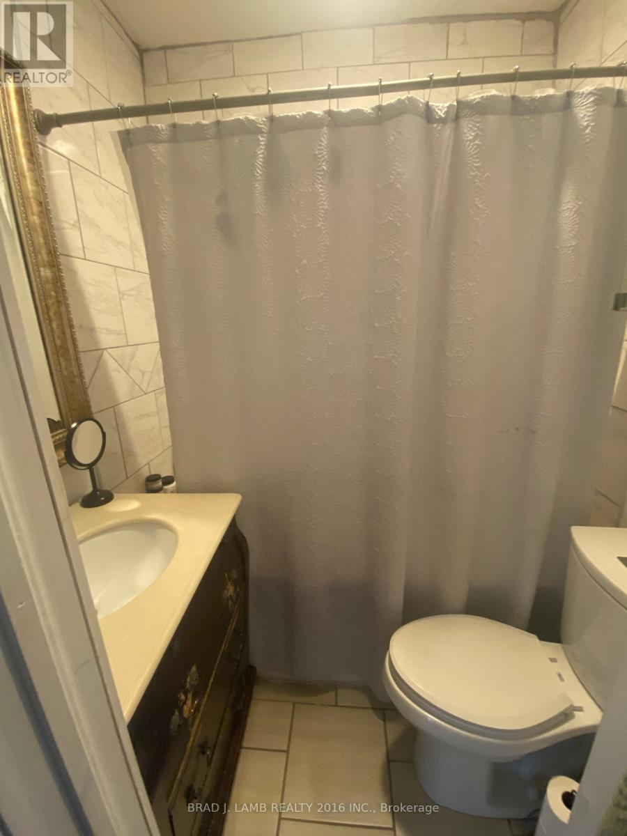 3 - 28 Springhurst Avenue Property Photo 12