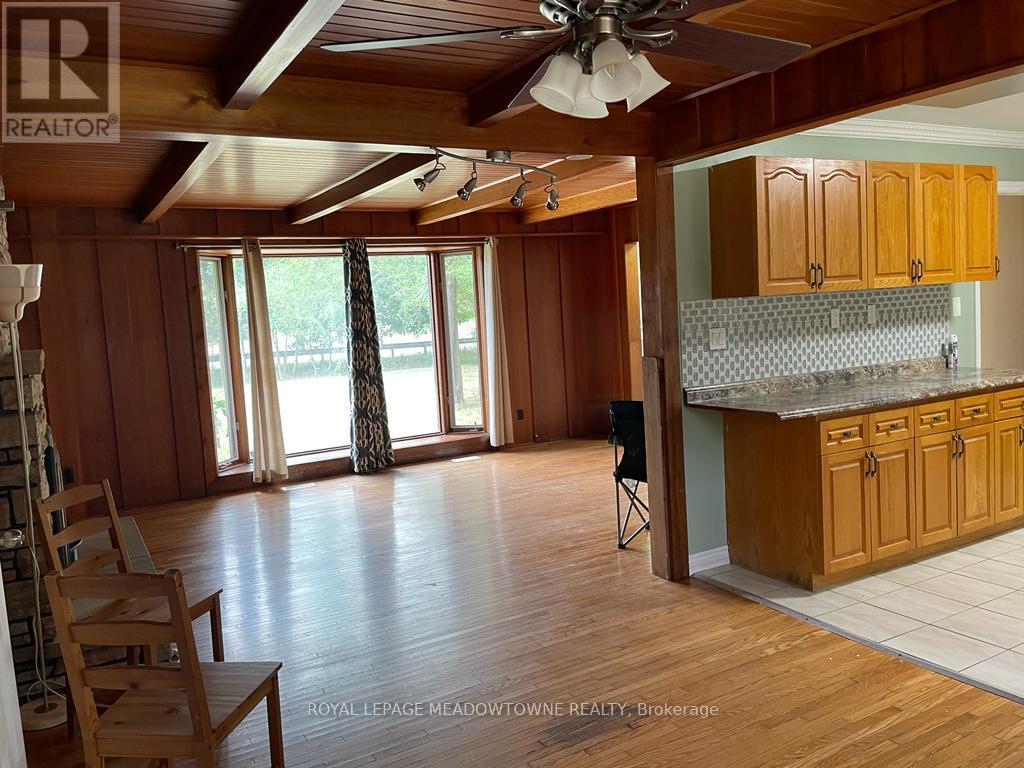 7086 Tremaine Road Property Photo 9
