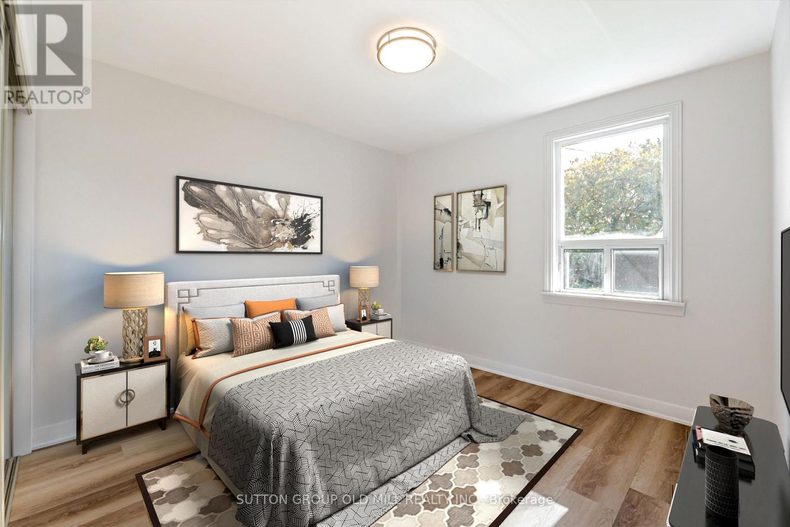 656 Hyacinthe Boulevard Property Photo 16