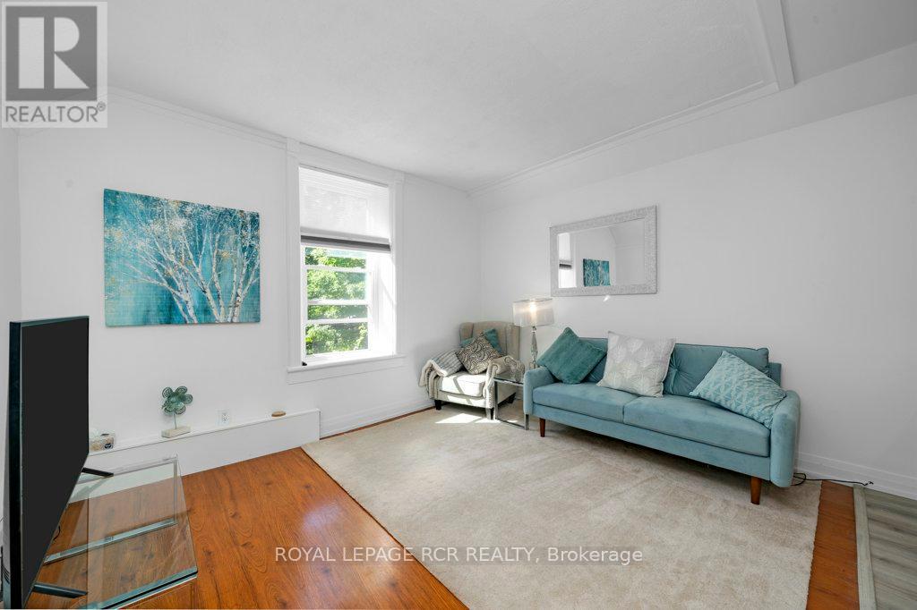 9 Second Avenue Property Photo 19