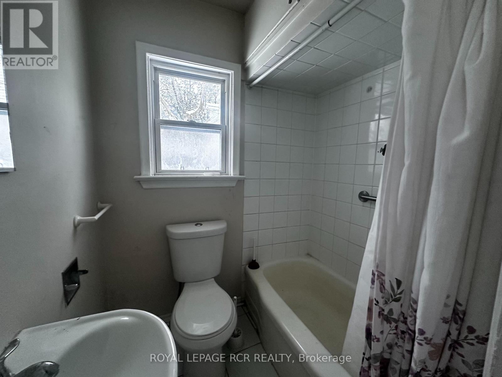 9 Second Avenue Property Photo 34