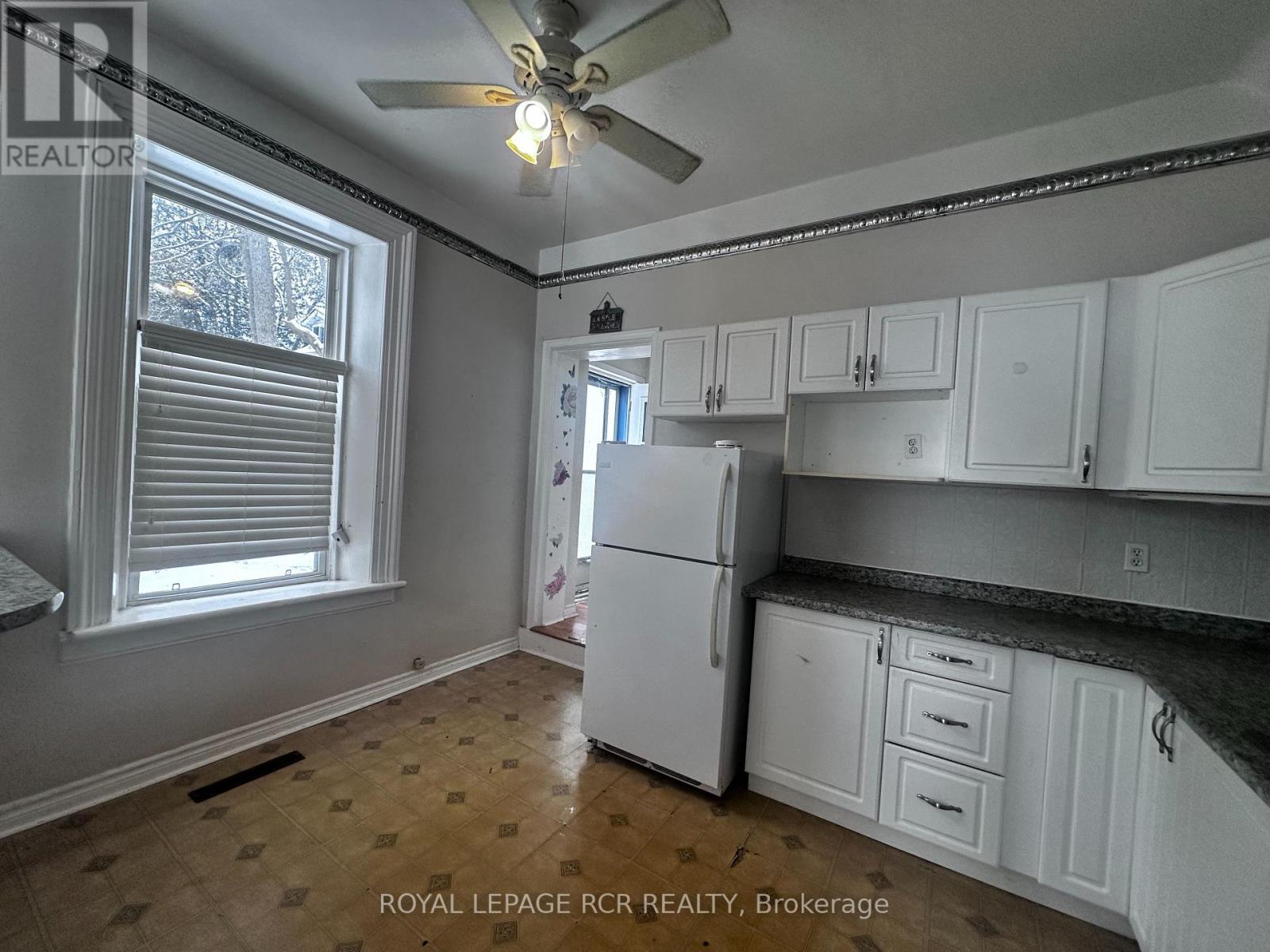 9 Second Avenue Property Photo 37