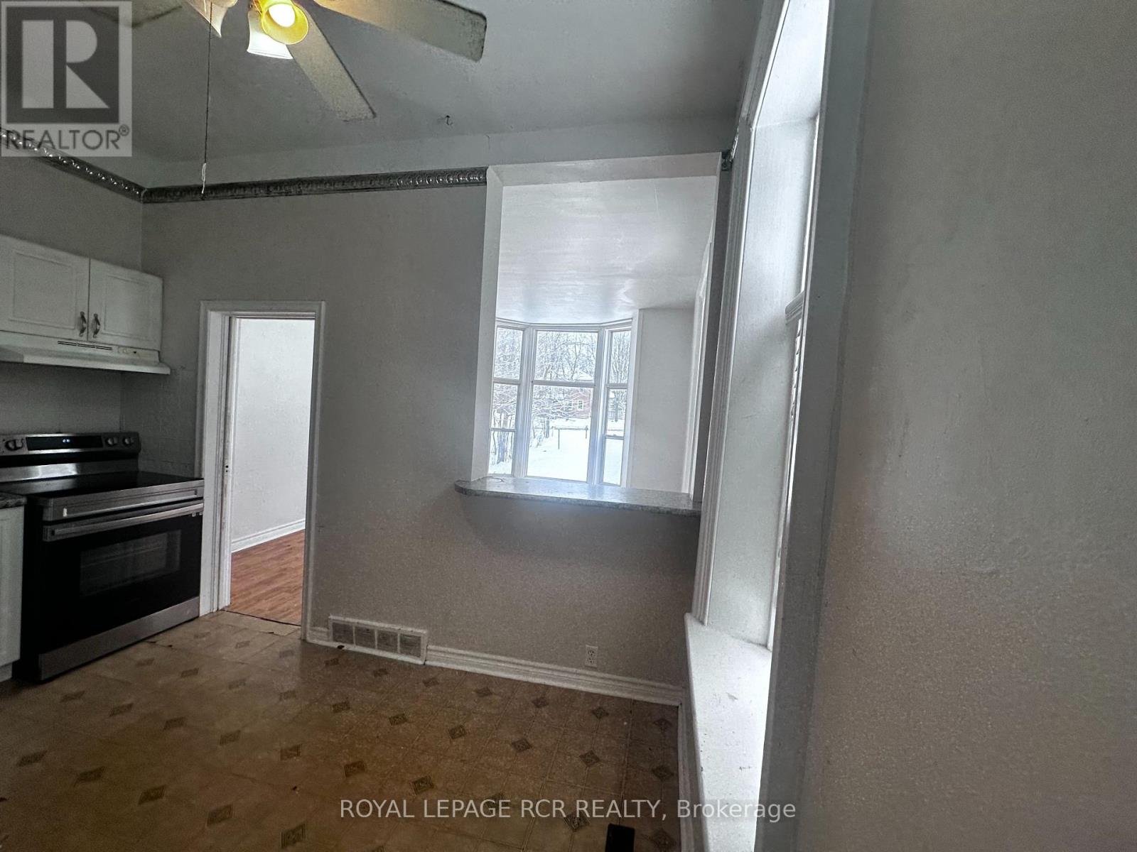 9 Second Avenue Property Photo 39