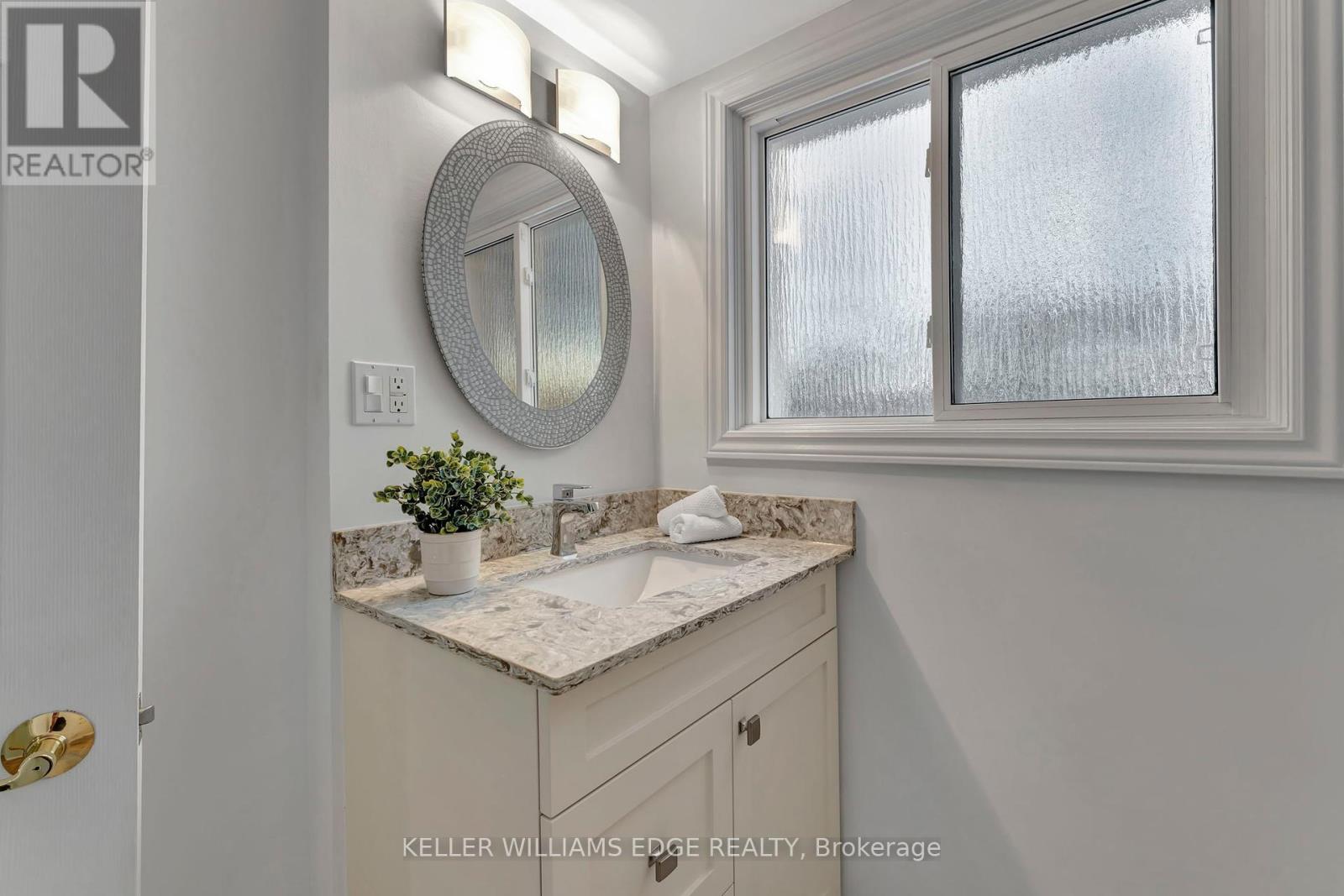 1554 Venetia Drive Property Photo 25