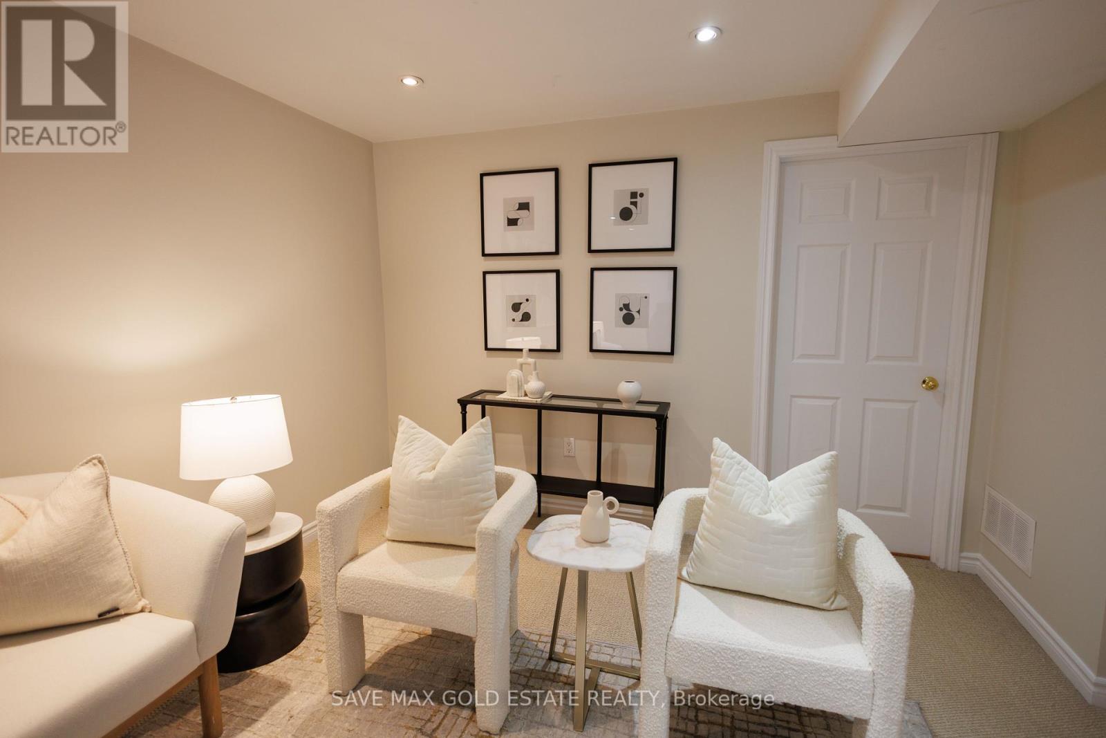 108 Glenashton Drive Property Photo 44