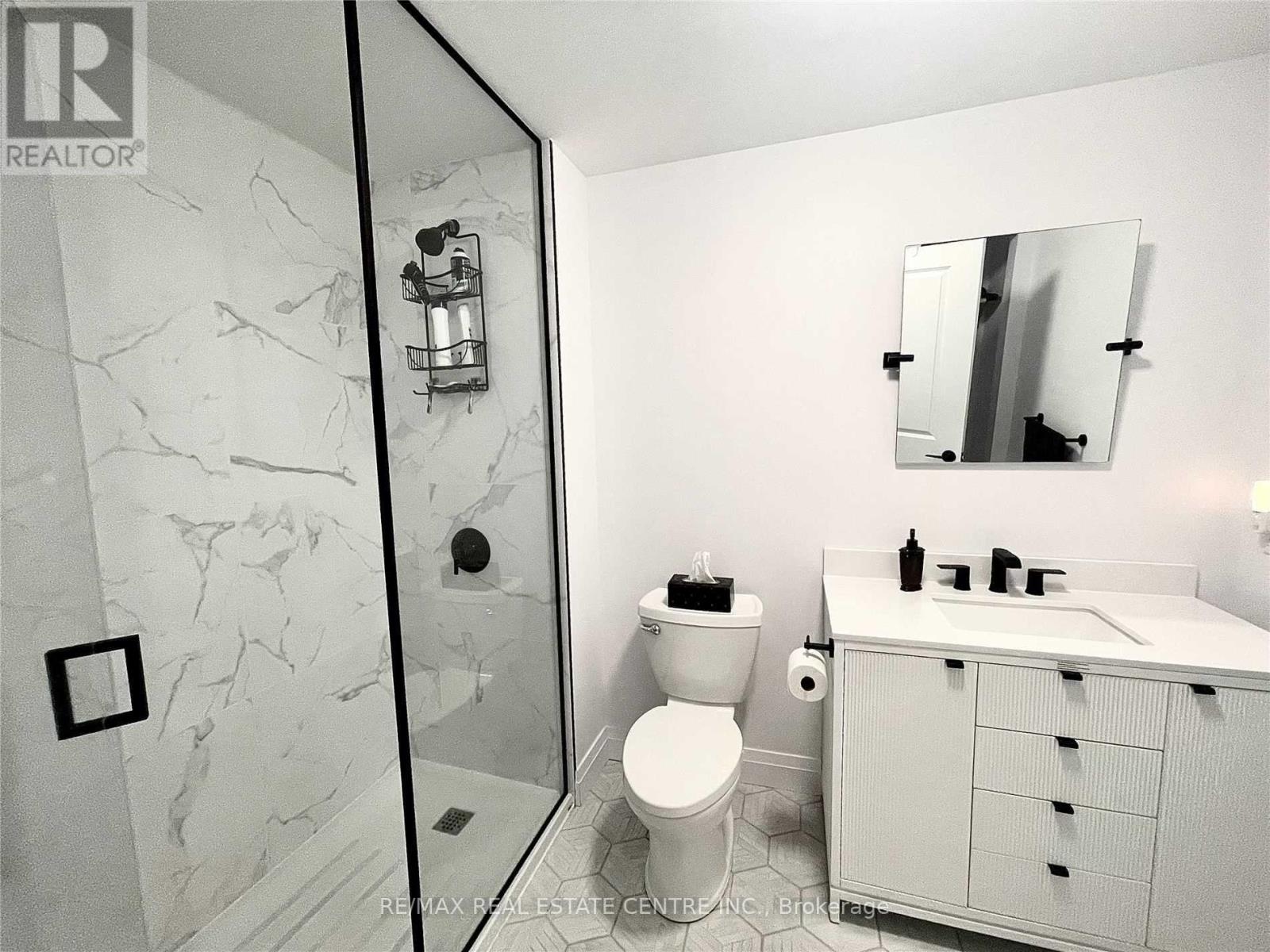 17-b Armstrong Street Property Photo 6