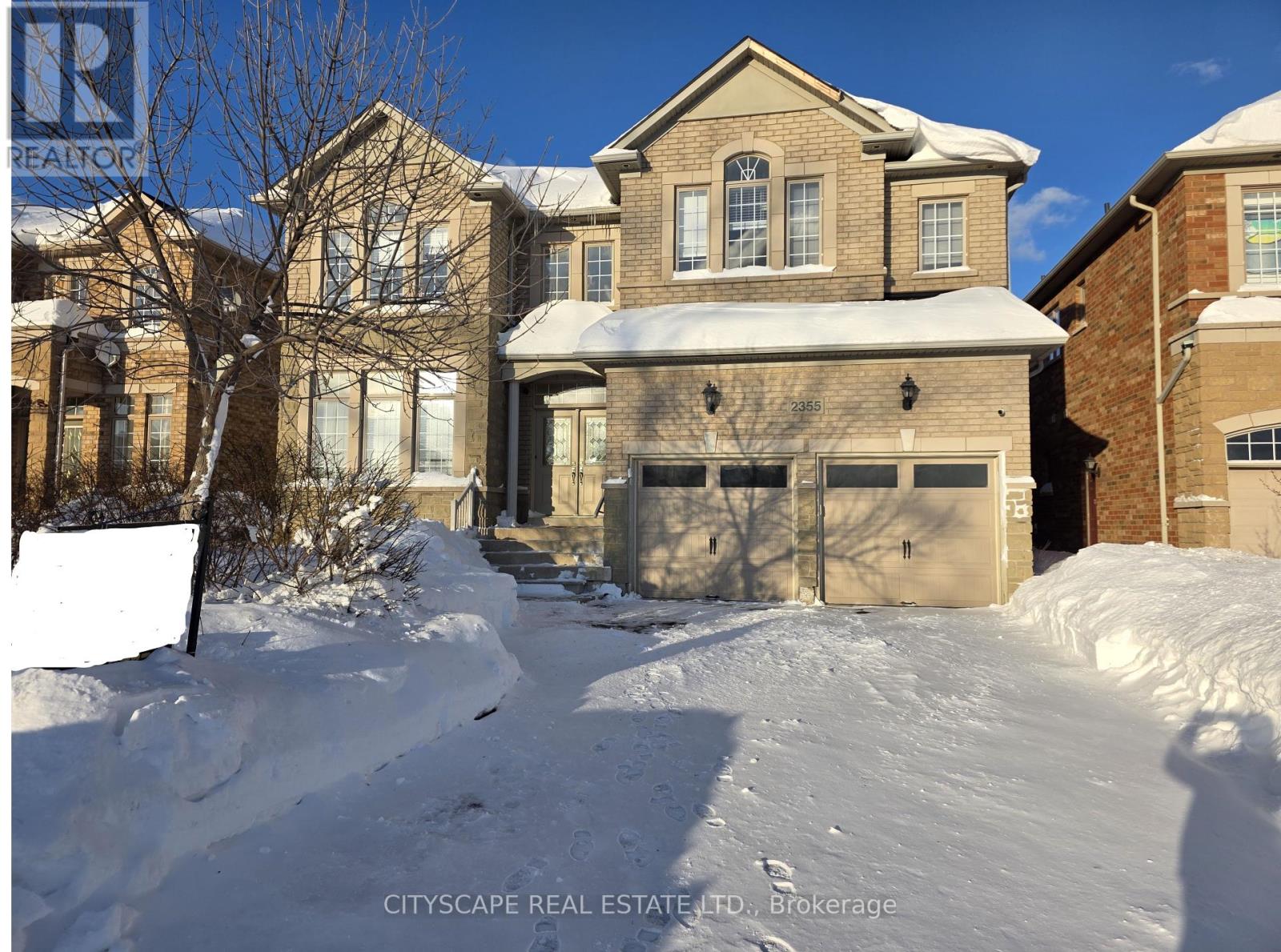 2355 Eighth Line Property Photo 1