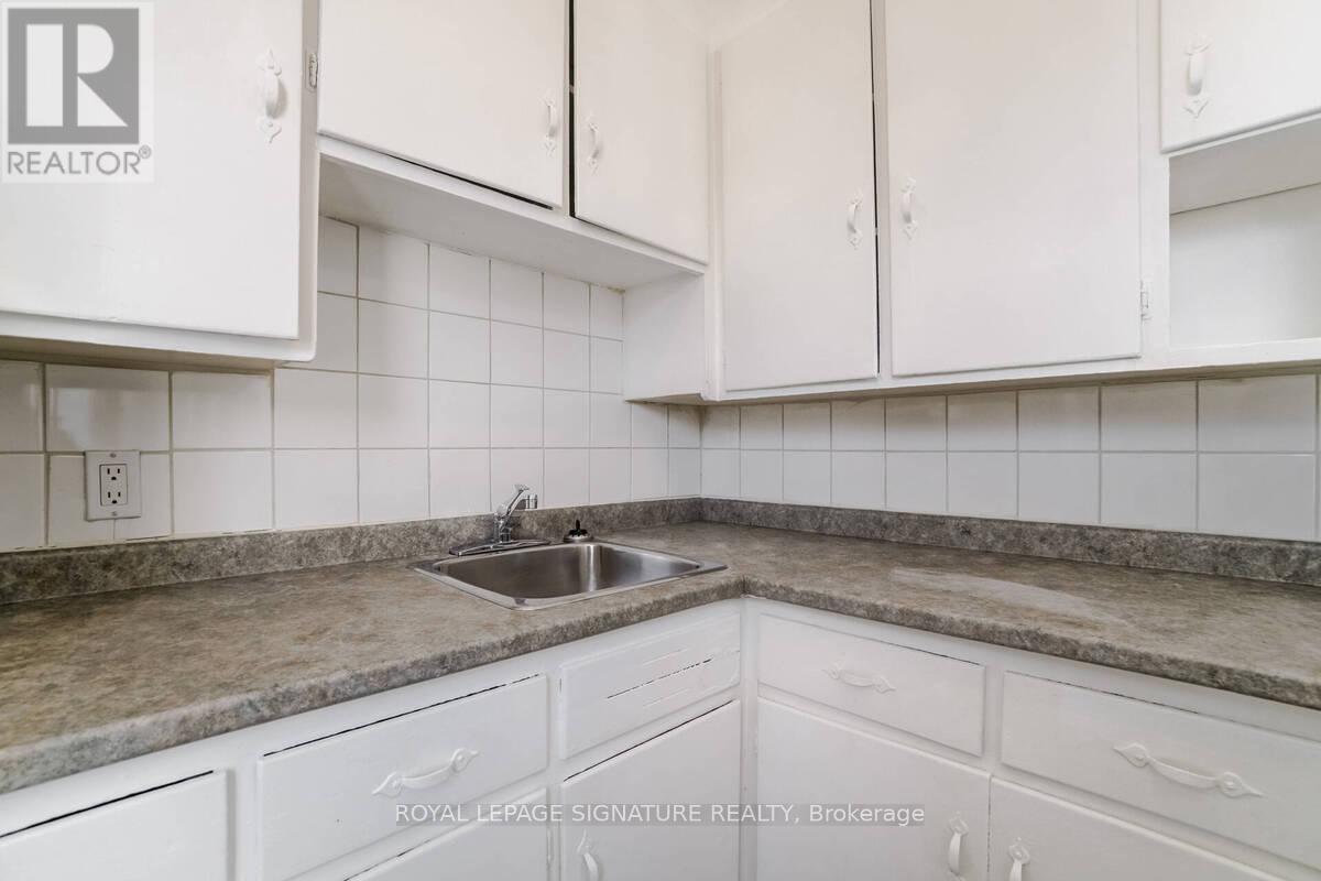 48 David Street Property Photo 32