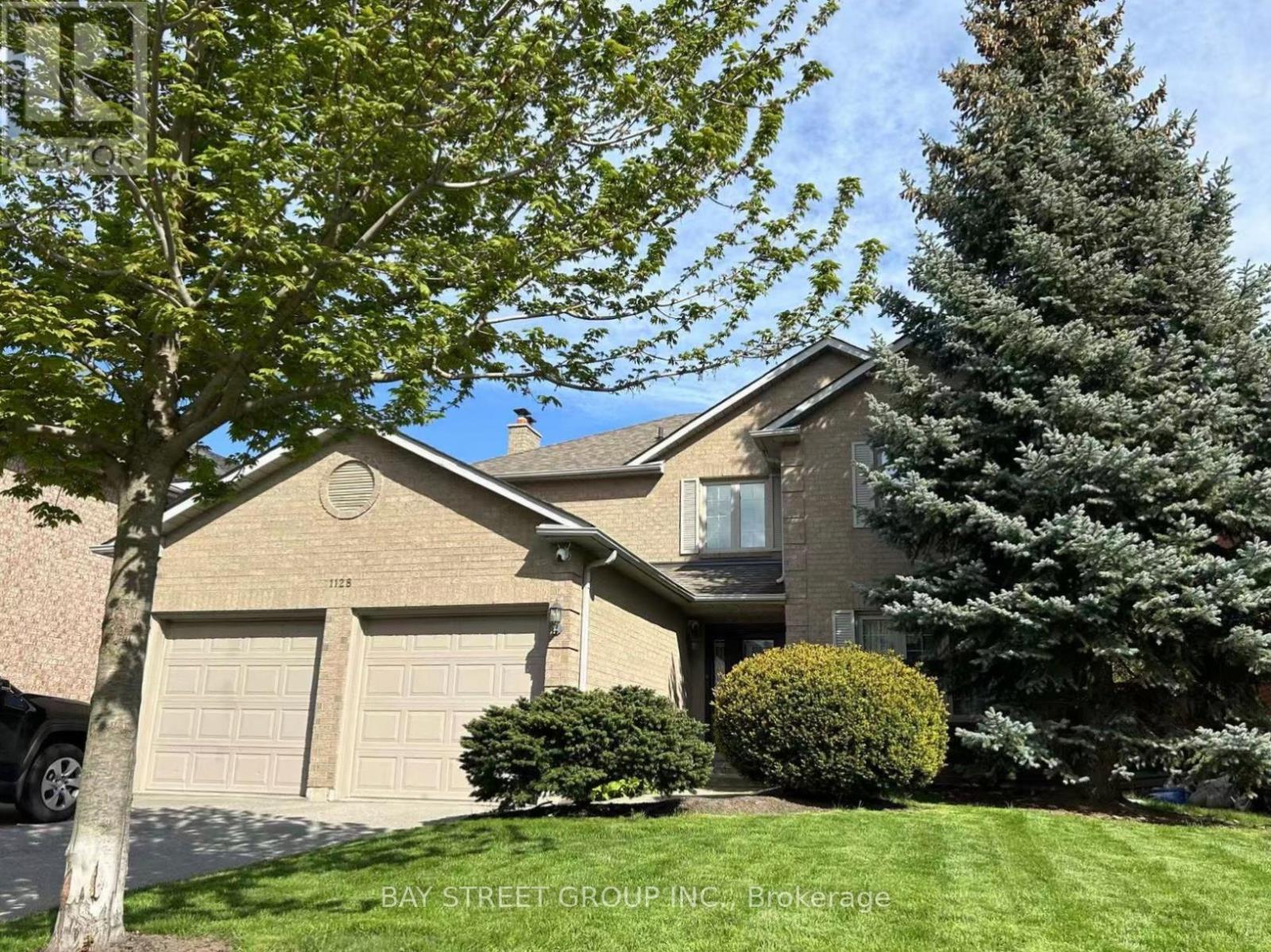 1128 Lansdown Drive Property Photo 1