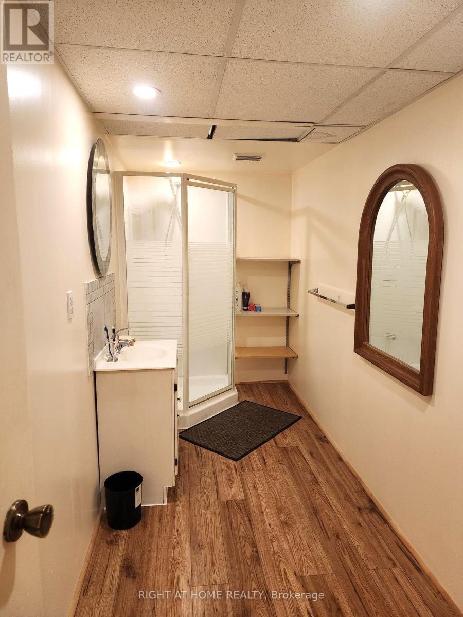 C9 - 7171 Torbram Road Property Photo 6