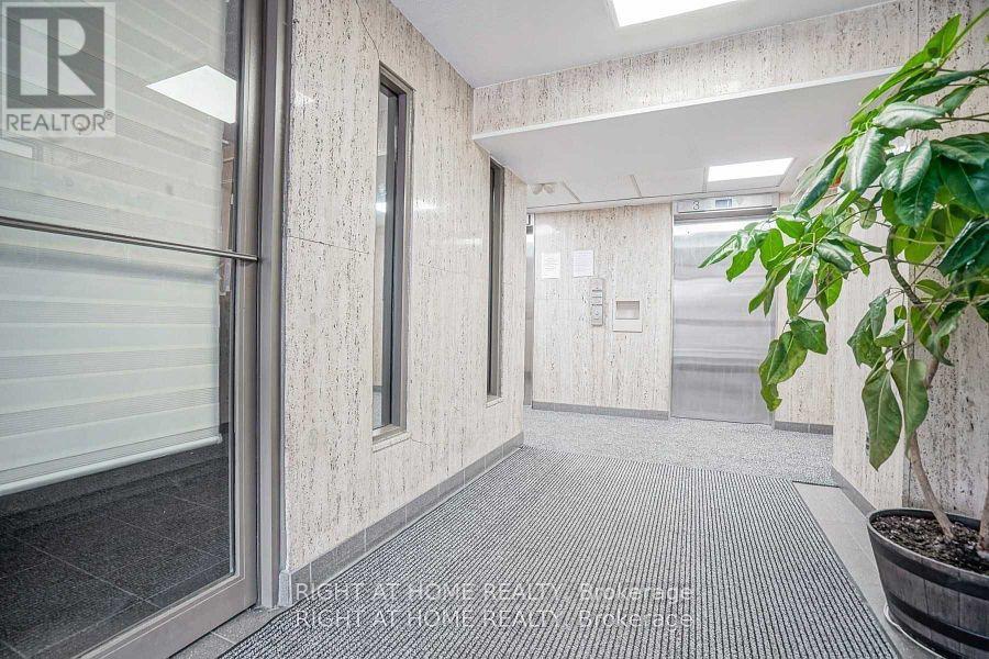607 - 235 Grandravine Drive Property Photo 3