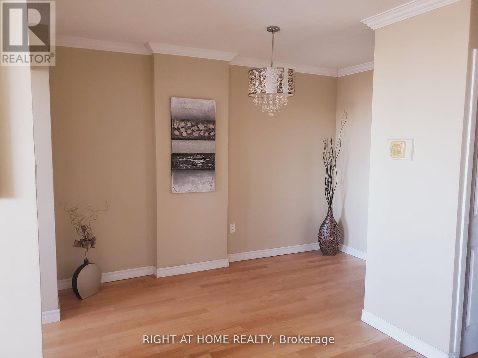 607 - 235 Grandravine Drive Property Photo 8