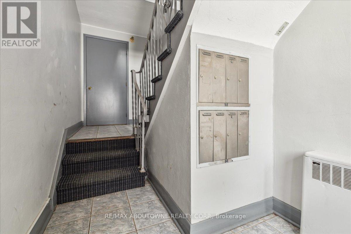 1 - 1023 Churchill Avenue Property Photo 2