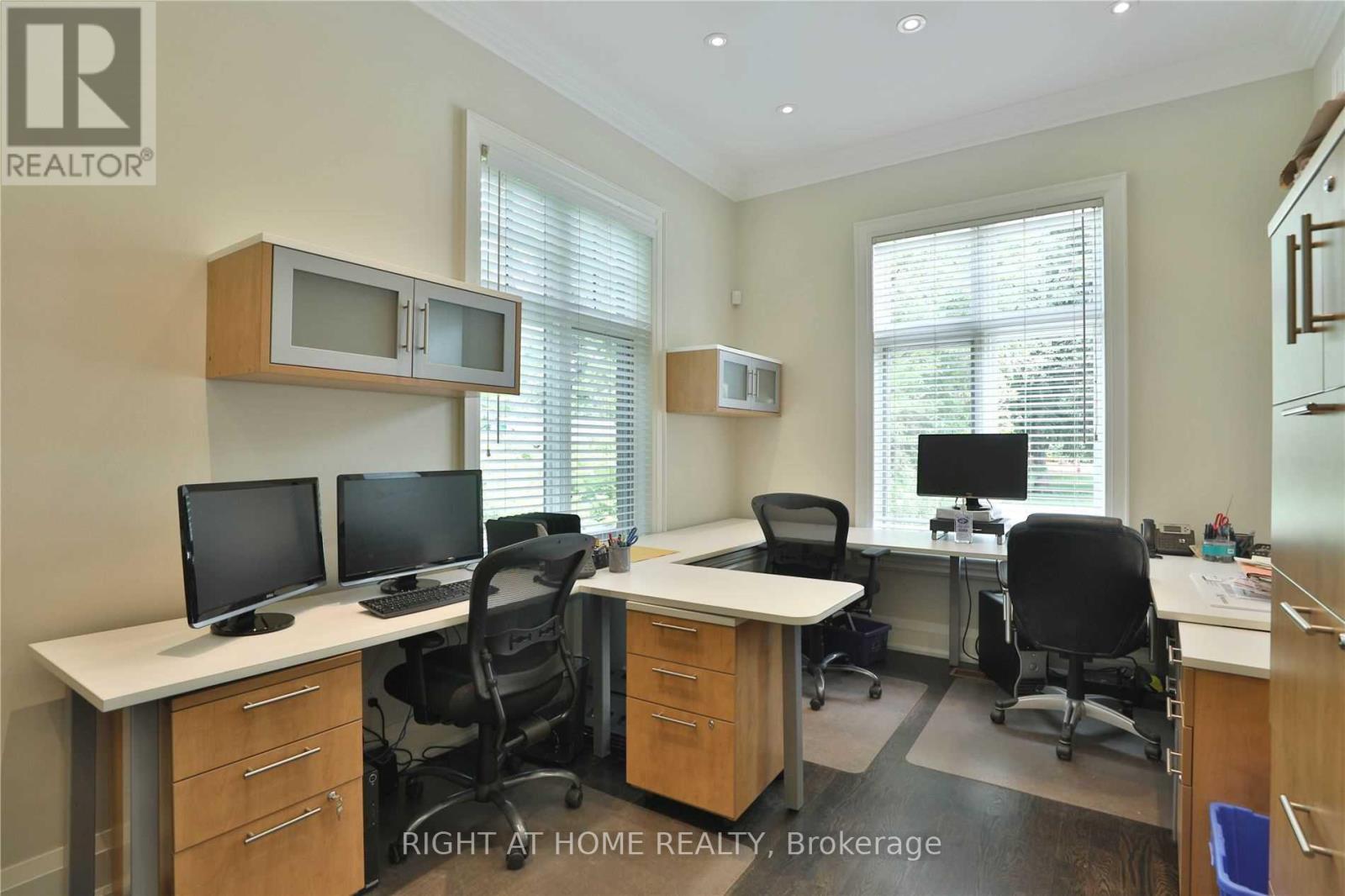 Main Floor 100 - 1440 Hurontario Street Property Photo 8