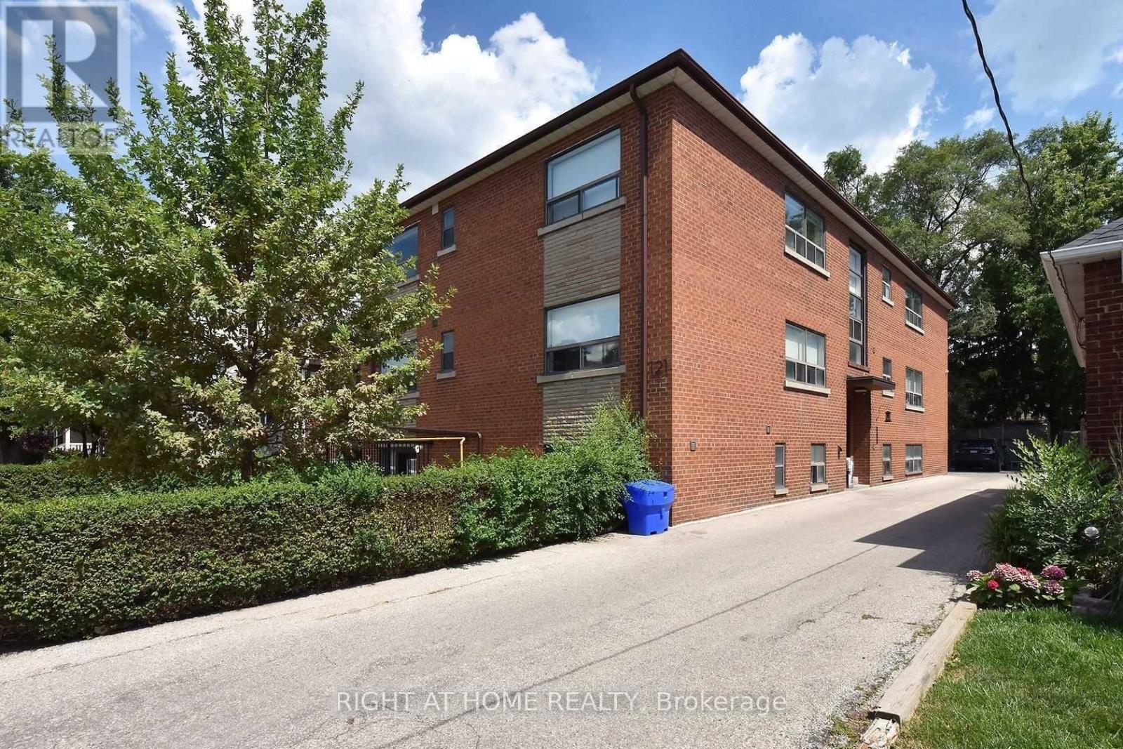 121 Fourth Street Property Photo 1