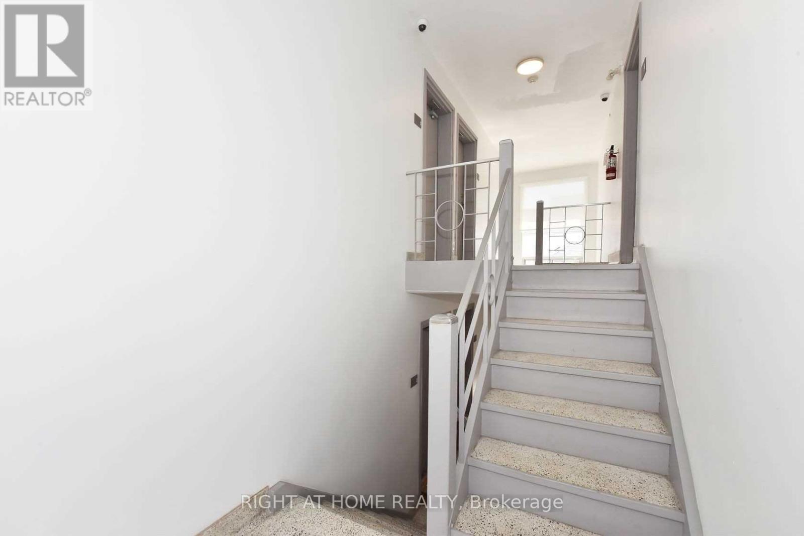121 Fourth Street Property Photo 5