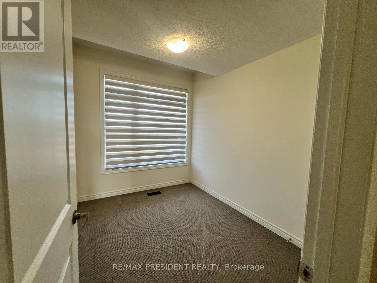 24 Skyridge Drive Property Photo 24