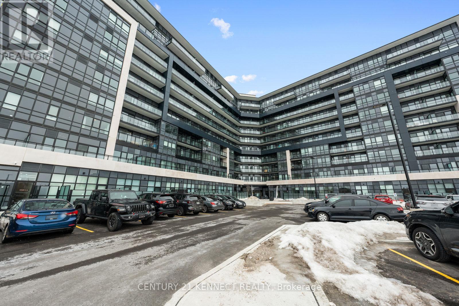 804 - 395 Dundas Street W Property Photo 1
