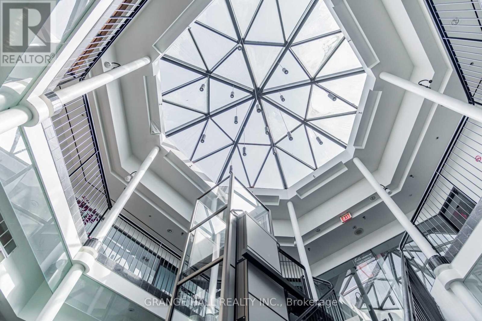 101 - 1649 Dufferin Street Property Photo 4