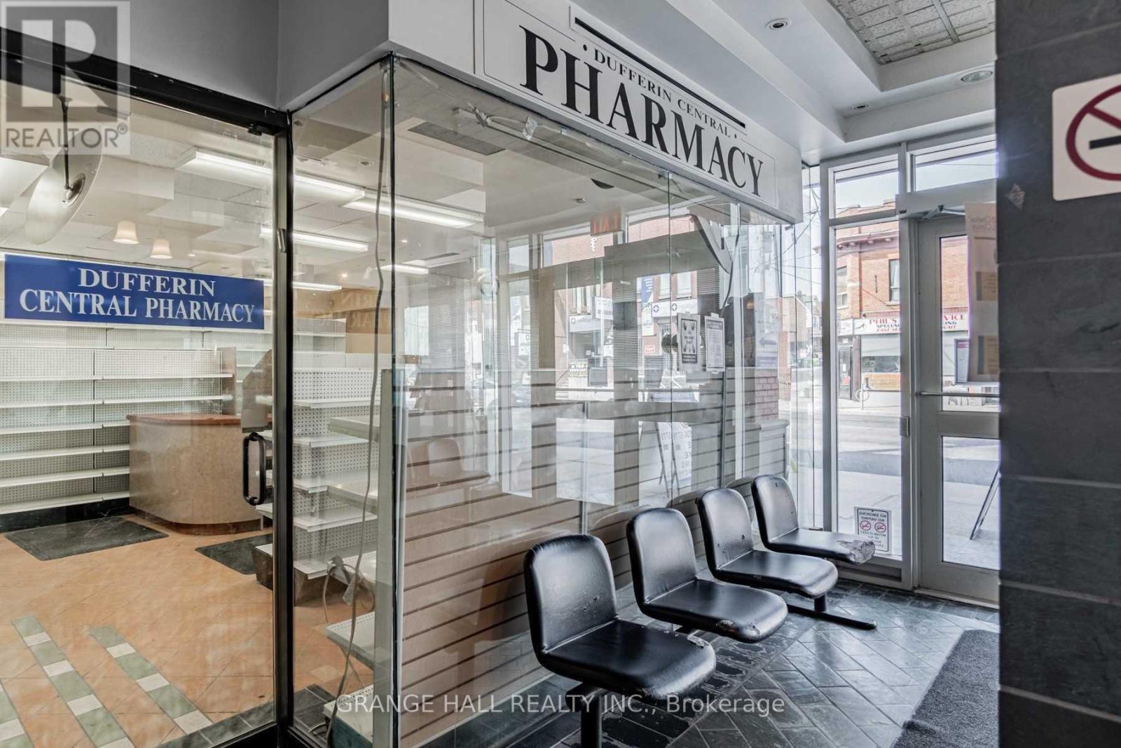 101 - 1649 Dufferin Street Property Photo 5