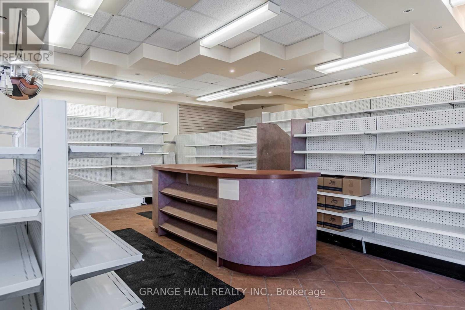 101 - 1649 Dufferin Street Property Photo 10