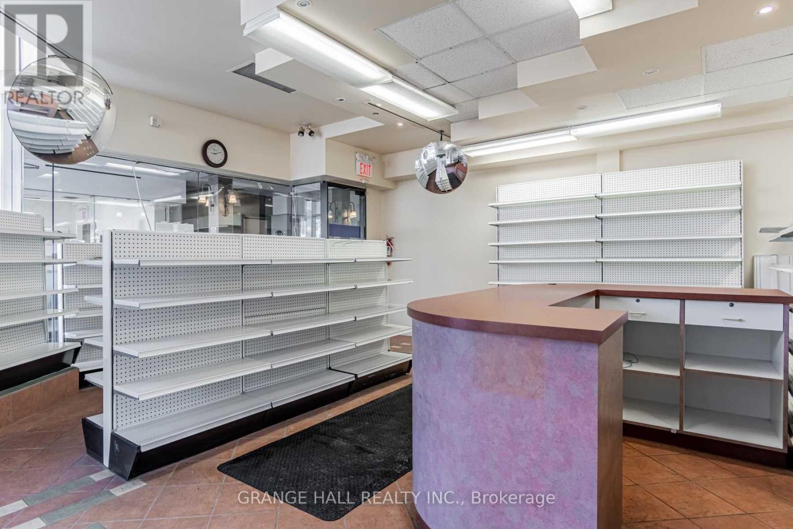 101 - 1649 Dufferin Street Property Photo 11